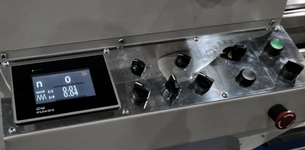 пульт токарного станка с ЭКП пульт токарного станка с ЭКП